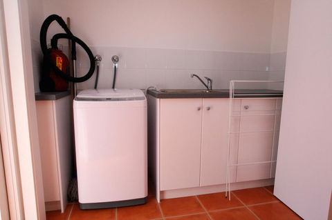 Suntrap Cove Bicheno - Sydneys Hotel 13