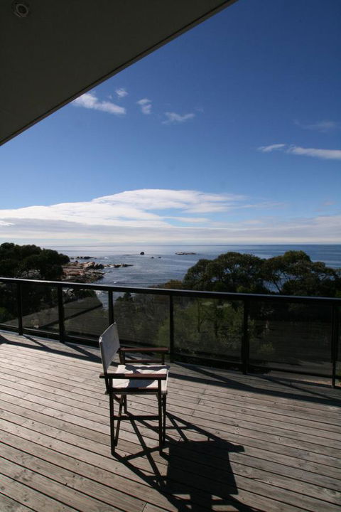 Suntrap Cove Bicheno - Sydneys Hotel 1
