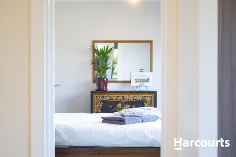 The WeareHouse In Deloraine - Sydneys Hotel 21