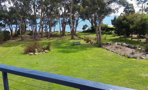 Four Seasons Waterfront Villas - Sydneys Hotel 25