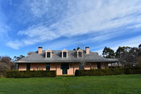 Book Bishopsbourne Accommodation Vacations Sydneys Hotel Sydneys Hotel