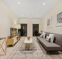 New 2 beds Apt mins walking to Darling HarbourQVB - Sydneys Hotel
