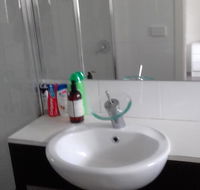 Nice single room in modern townhouse - Sydneys Hotel