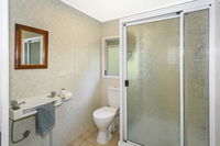 Book Pomona Accommodation Vacations Sydneys Hotel Sydneys Hotel