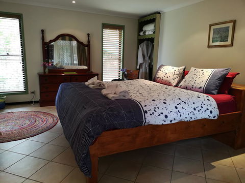Noosa Edge Nudist Retreat - Sydneys Hotel 3