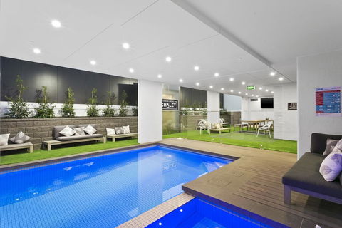 Ocean Grove Chalet - Sydneys Hotel 1