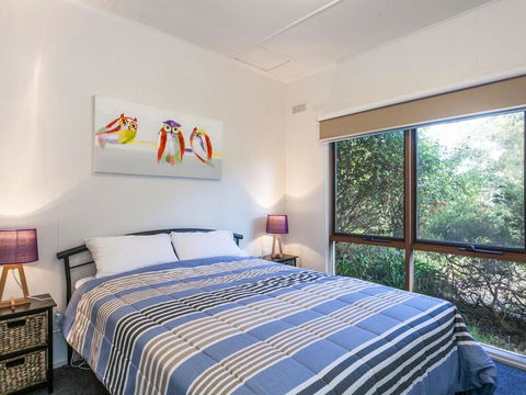 OCEANS 12 - ANGLESEA - Sydneys Hotel 1
