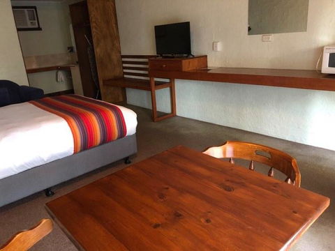 Olde Horsham Motor Inn - Sydneys Hotel 2