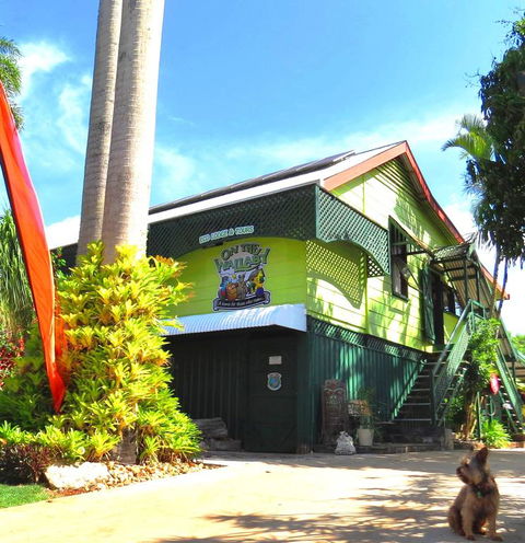 On The Wallaby Lodge - Sydneys Hotel 3