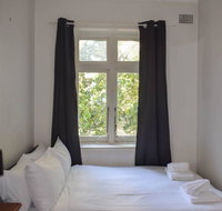 One Bedroom Apartment in Incredible Location - Sydneys Hotel