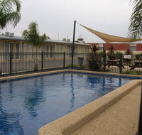 Overlander Hotel Motel - Sydneys Hotel
