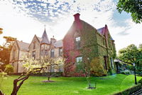 Book Keilor Accommodation Vacations Sydneys Hotel Sydneys Hotel