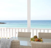 Pa's Beach House - Apartment 1 - Sydneys Hotel