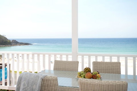 Pa's Beach House - Apartment 1 - Sydneys Hotel 0