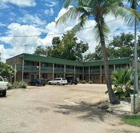 Palm Court Backpackers - Sydneys Hotel