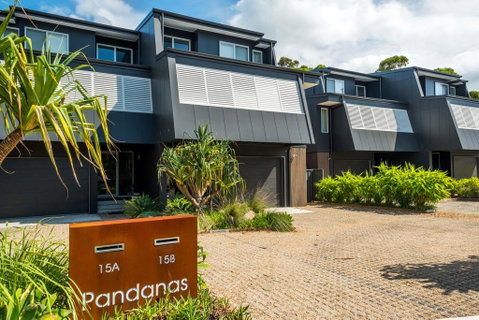 Pandanas Apartments 15B - Mollymook Beach - Sydneys Hotel 2