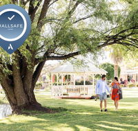 Parklands Resort  Conference Centre - Sydneys Hotel