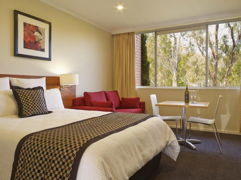 Parkview Motor Inn - Sydneys Hotel 0
