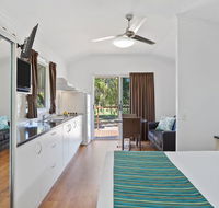 Pelican Rest Tourist Park - Sydneys Hotel