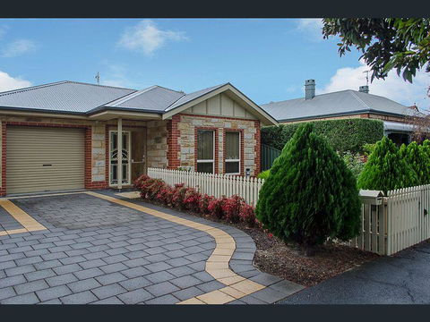 Perfect Location Central Modern Cottage - Free WiFi - Sydneys Hotel 0