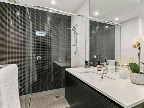 PERFECTLY PRAHRAN - Your Mecca Of Social And Style - Sydneys Hotel 2