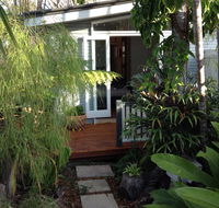 Petrie Garden Studio - Sydneys Hotel