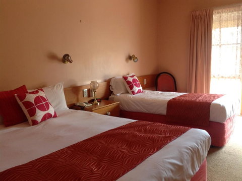 Philadelphia Motor Inn - Sydneys Hotel 1
