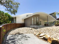 Book Point Lookout Accommodation Vacations Sydneys Hotel Sydneys Hotel