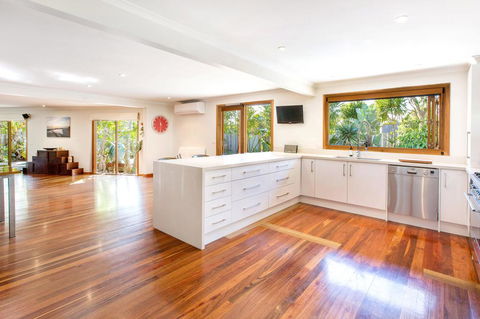 POINT LEO BEACH HOUSE - POINT LEO - Sydneys Hotel 2