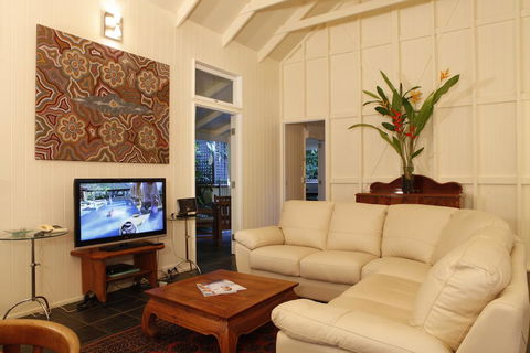 Port Douglas Cottage & Lodge - Sydneys Hotel 2