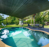 Private Pool Big Backyard Aircon - Paradise - Sydneys Hotel