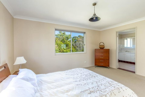 Rainbow Views - Rainbow Beach, Stunning Ocean Views And A Swimming Pool - Sydneys Hotel 3