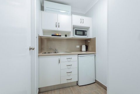 Raintree Motel Biloela - Sydneys Hotel 2
