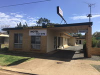 Book Rankins Springs Accommodation Vacations Sydneys Hotel Sydneys Hotel