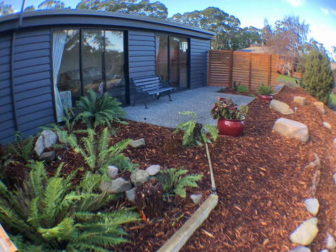 REBS B@B - Sydneys Hotel 0