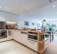 Relaxed Apartment In Camperdown - Sydneys Hotel