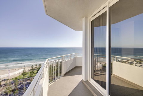 Rendezvous Hotel Perth Scarborough - Sydneys Hotel 3
