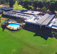 Renmark Country Club - Sydneys Hotel