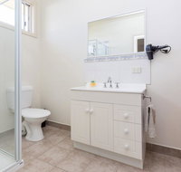 RENOVATED BEACH BEAUTY - ROSEBUD - Sydneys Hotel