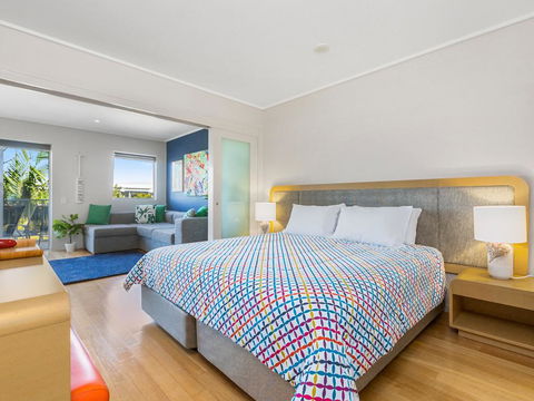 RESORT & SPA 6316 - Sydneys Hotel 1