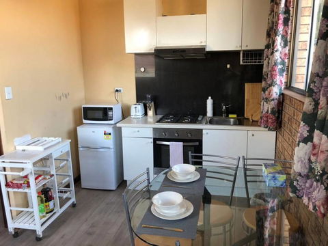 Retro 1bedroom Studio, Close To Airport&CBD - Sydneys Hotel 1