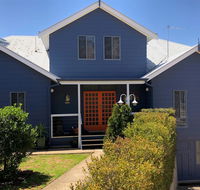 Riverview House BB - Sydneys Hotel