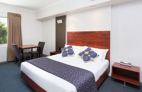 Rocklea International Motel - Sydneys Hotel 0