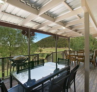 Rosa House in Broke 4br House in walking distance to Cellar Doors - Sydneys Hotel