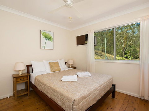 Rosa House In Broke, 4br House In Walking Distance To Cellar Doors - Sydneys Hotel 2
