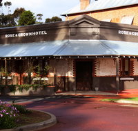Rose  Crown Hotel - Sydneys Hotel
