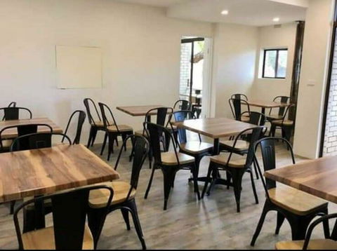 Rosebank Student Accommodation - Sydneys Hotel 3