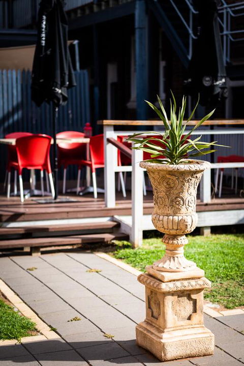 Royal Hotel - Sydneys Hotel 3