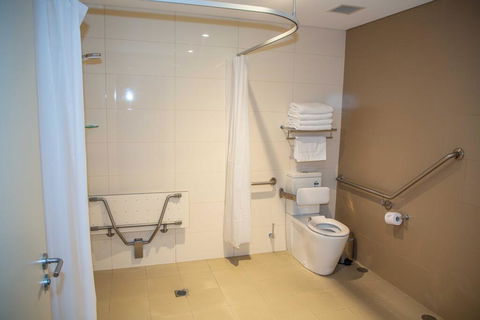 Royal Hotel Randwick - Sydneys Hotel 2