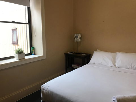 Royal Mail Hotel Kingston - Sydneys Hotel 0